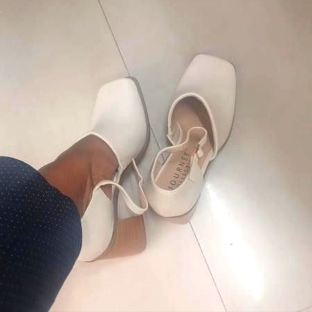 🤍🌾Journee Collection: Bobby, Bone Color Block Heel w/ Ankle Strap~ ✨️NWT✨️6.5W